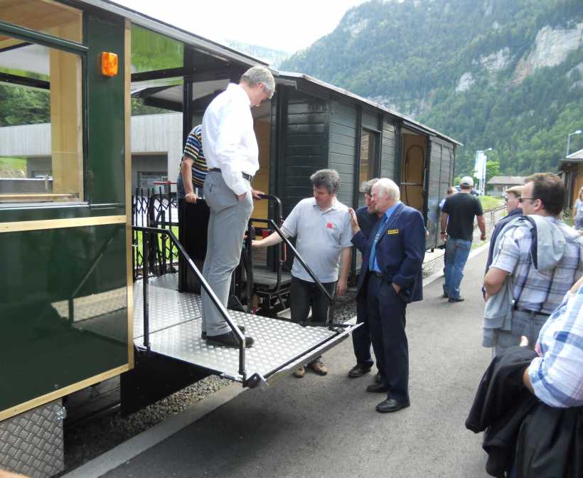 Im Bild Vereinsobmann Hans Meusburger und Vereinsmitglied Walter Künz