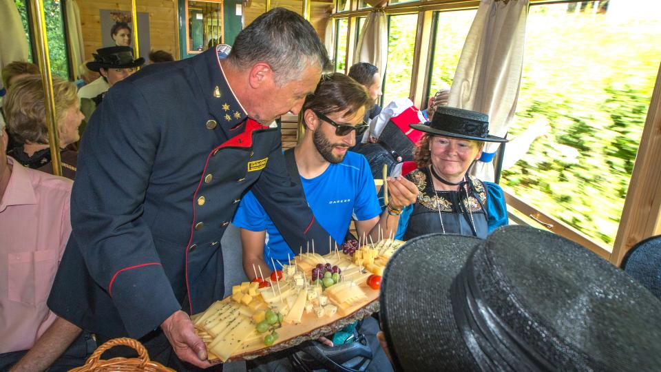 Gäste im Juppenwagen